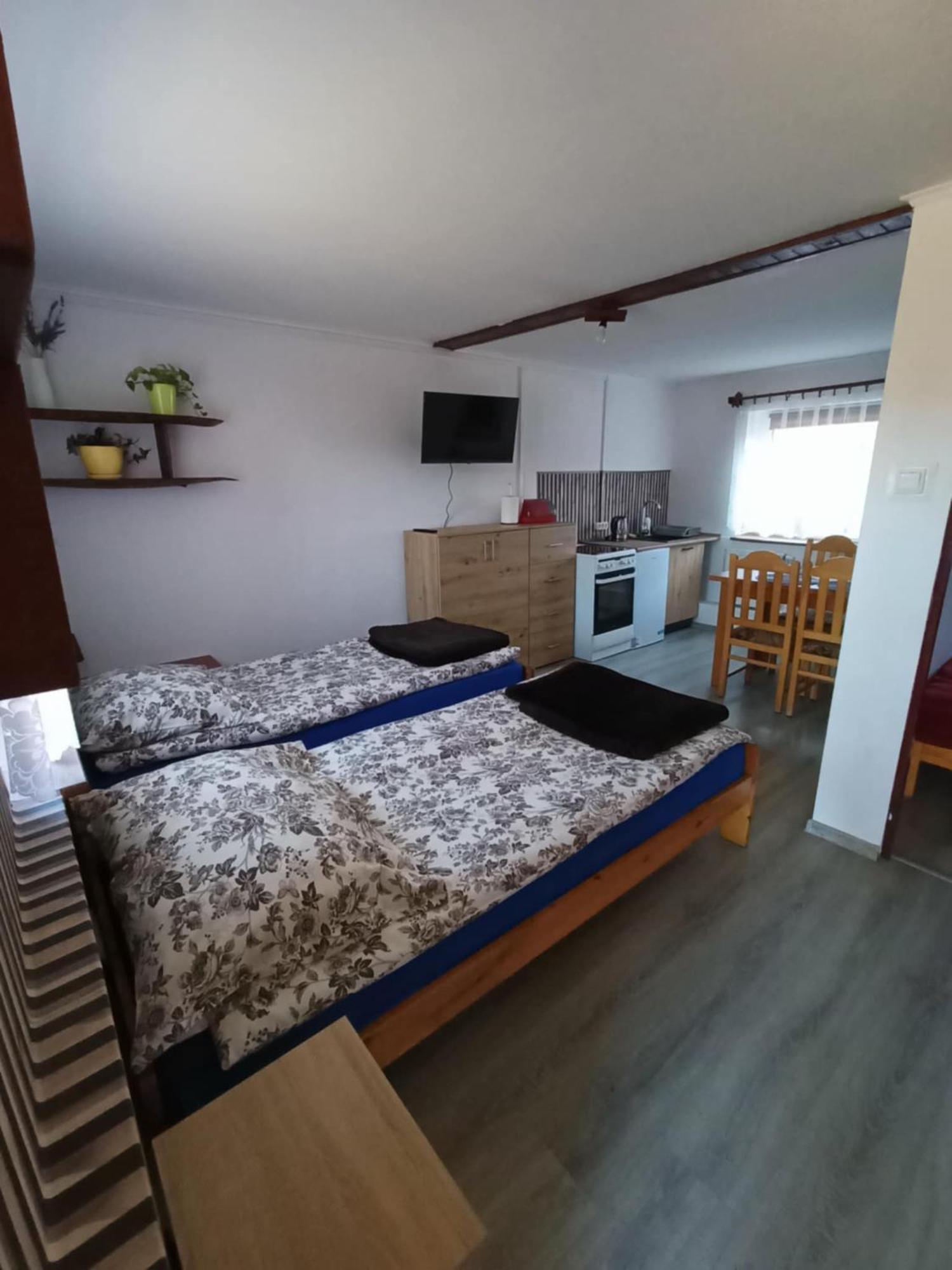 Malinowy Gaj - Agroturystyka Z Alpakami I Innymi Zwierzetami Swietajno  Exterior foto